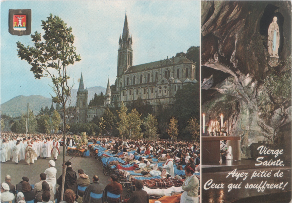 Lourdes. benediction des malades. Viaggiata 1978