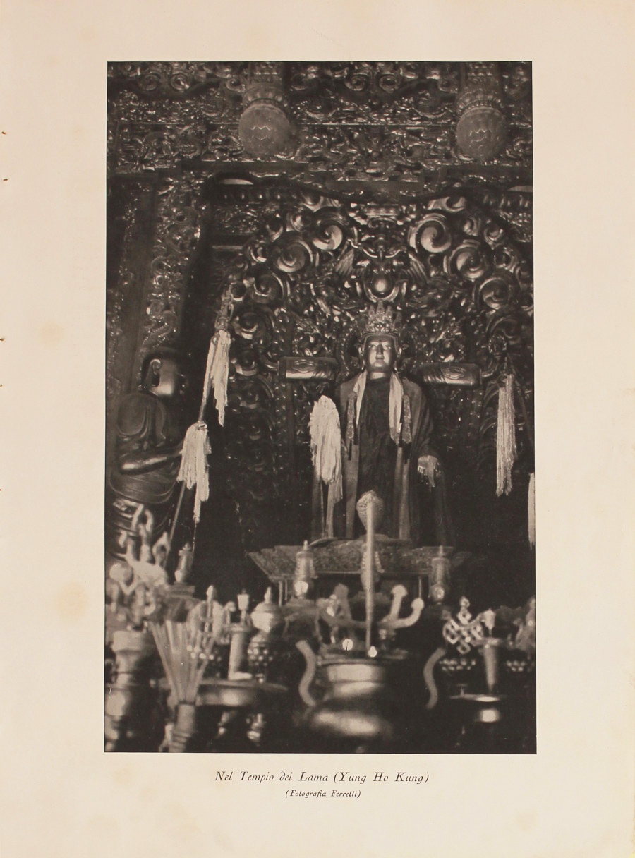 Nel Tempio dei Dalai Lama (Yung Ho Kung, foto Ferrelli). …
