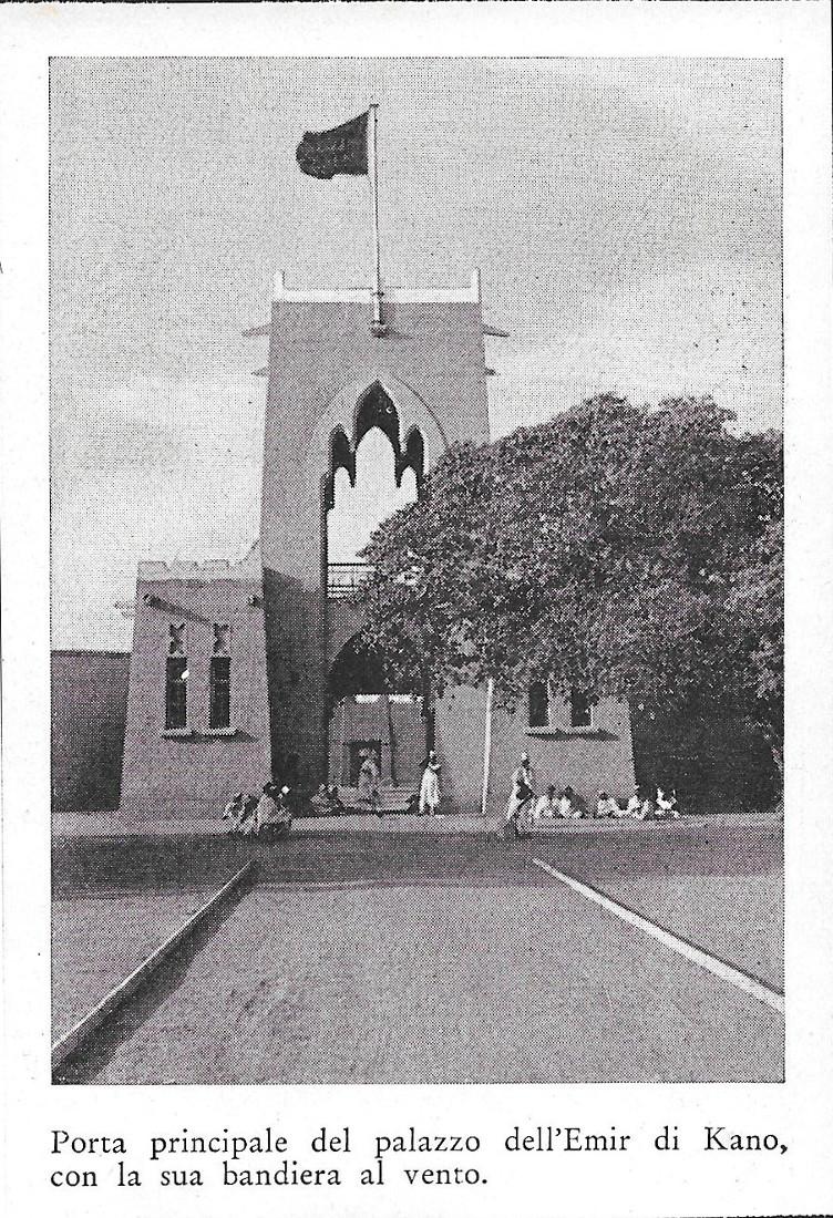 Porta principale del palazzo dell'Emir di Kano (Nigeria). Stampa 1934