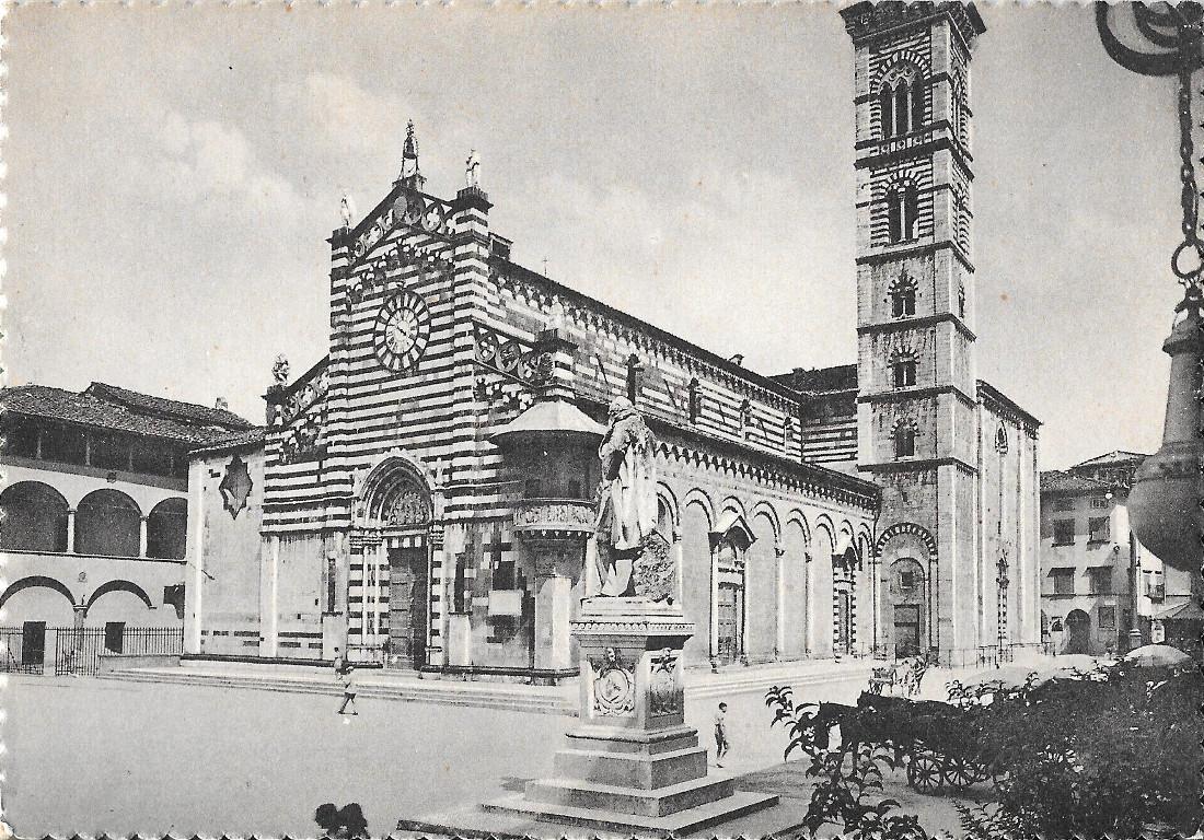 Prato. Cattedrale e Monumento a G. Mazzini. Non viaggiata