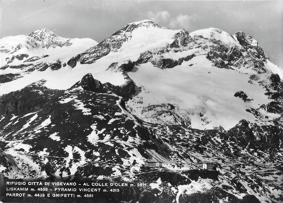 Rifugio Città di Vigevano. Col D'Olen. Liskamm, Pyramid Vincent... Non …