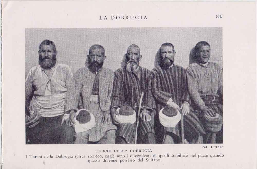 Turchi della Dubrugia (Bulgaria). Immagine 1940