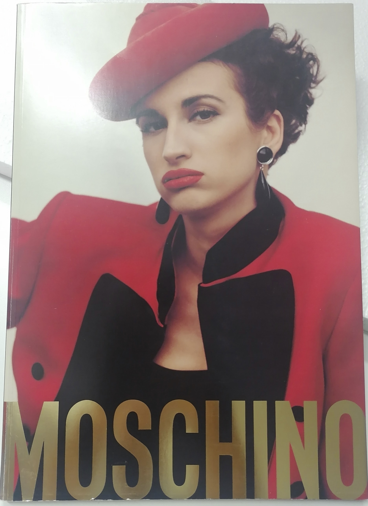 Moschino, To be, or not to be , that’s fashion!