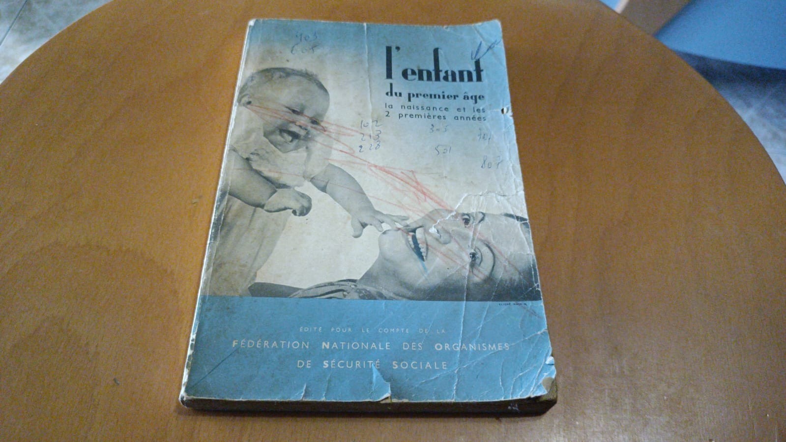 "L'enfant" rivista francese anno edizione non reperibile