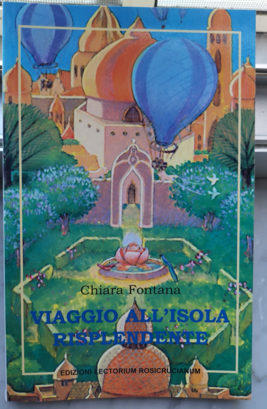 " VIAGGIO ALL'ISOLA RISPLENDENTE" - CHIARA FONTANA, 2002