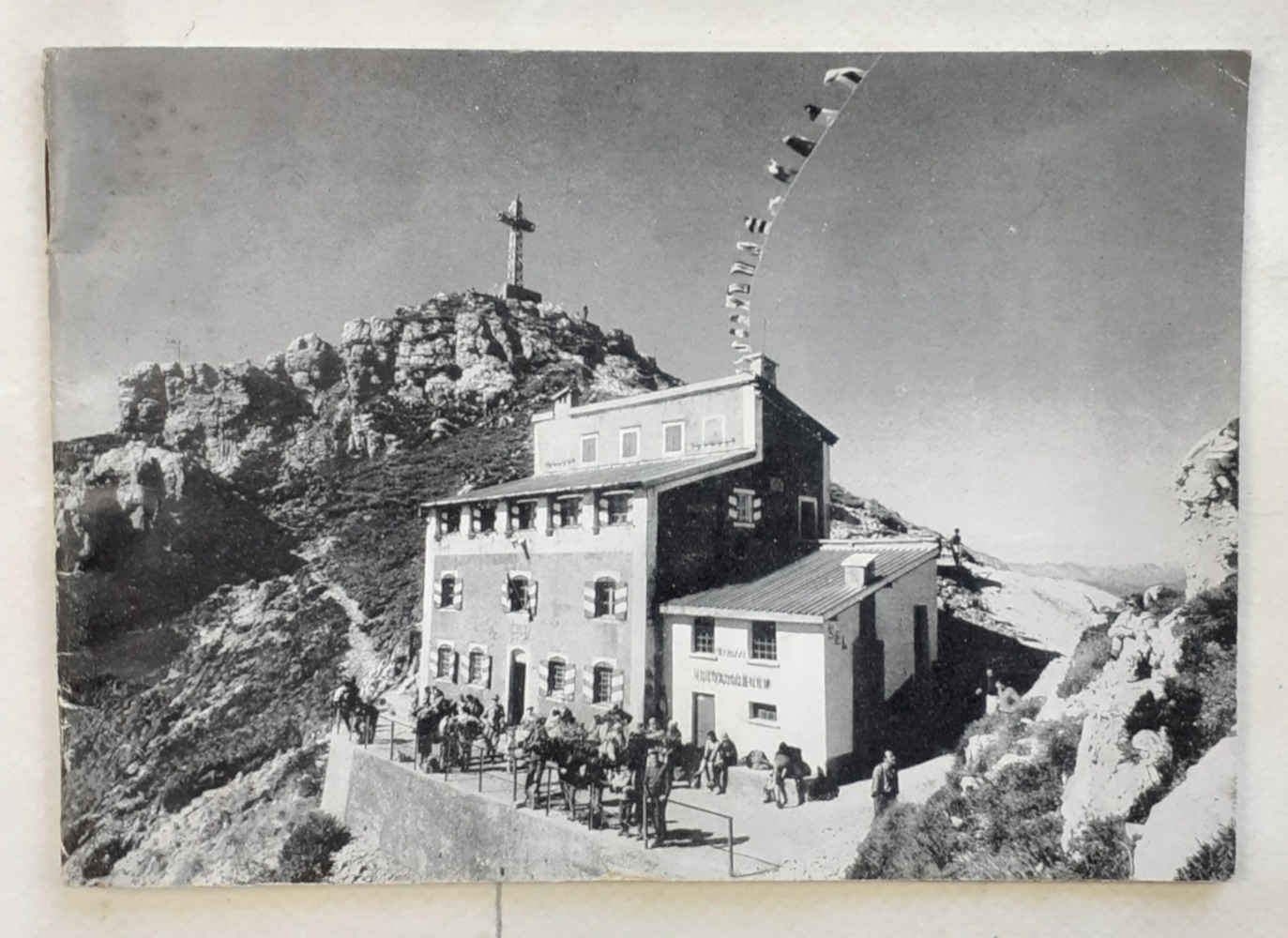 Monografia del Resegone. 10 luglio 1966. Omaggio ai partecipanti all' …