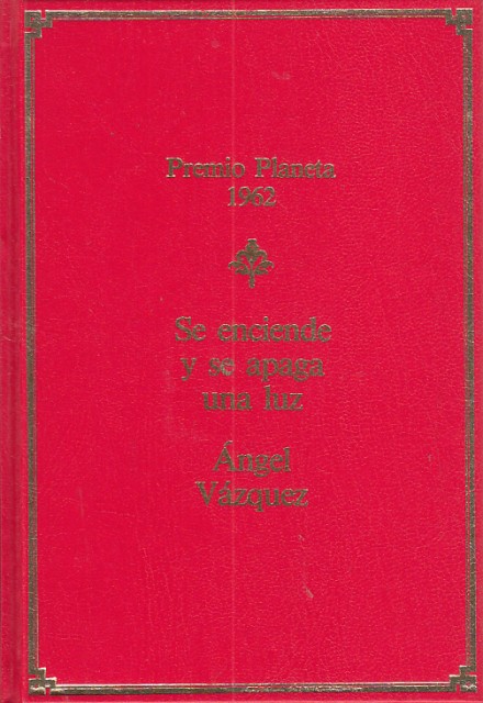SE ENCIENDE Y SE APAGA UNA LUZ