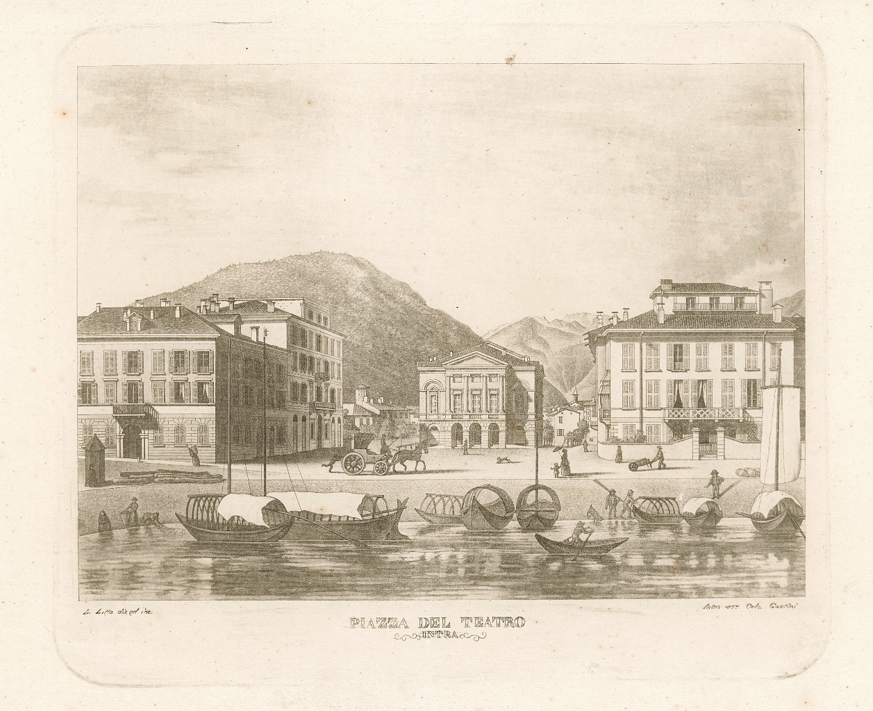 Piazza del Teatro / Intra