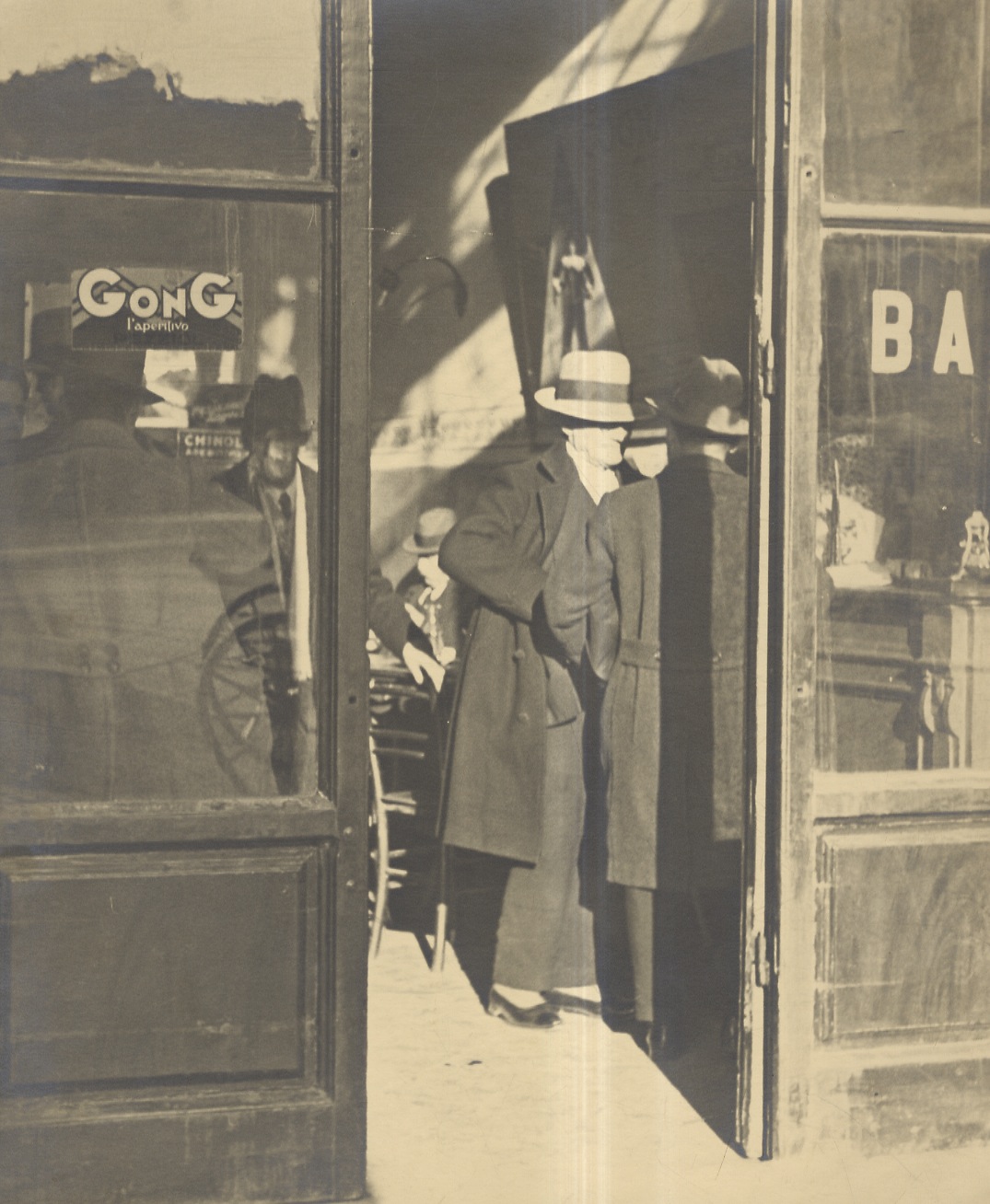 Firenze, bar in Piazza Cavour.