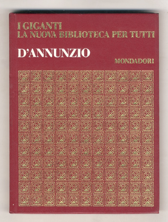 Gabriele D'Annunzio.