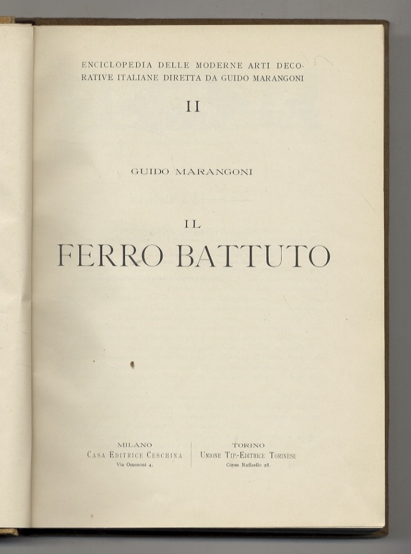 Il ferro battuto.