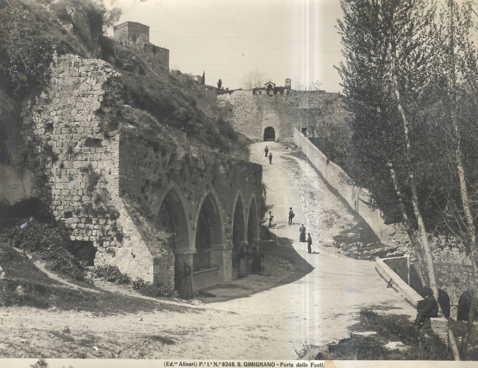 S. Gimignano - Porta delle Fonti.