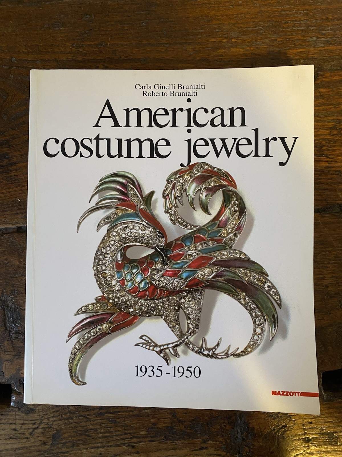 AA.VV. American costume jewelry 1935-1950 Milano Mazzotta 1997