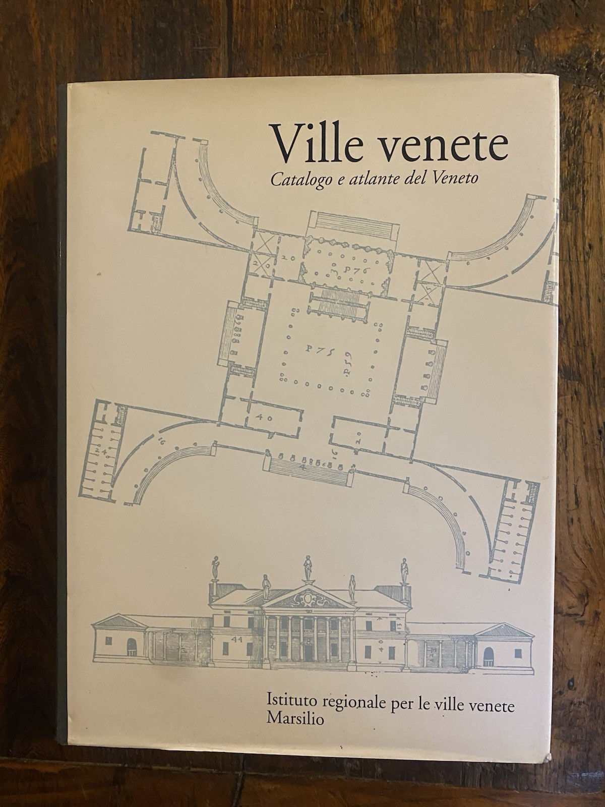 AA.VV. Ville venete Catalogo e atlante del Veneto Venezia Marsilio …