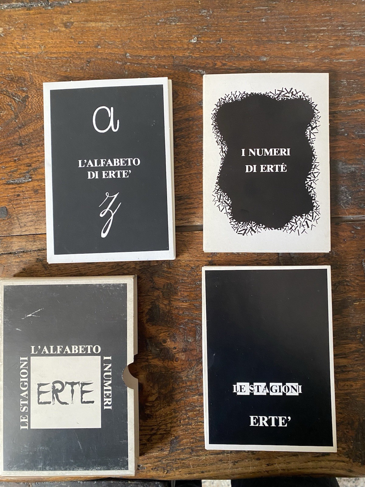 Ertè Le stagioni L'alfabeto I numeri Container arte