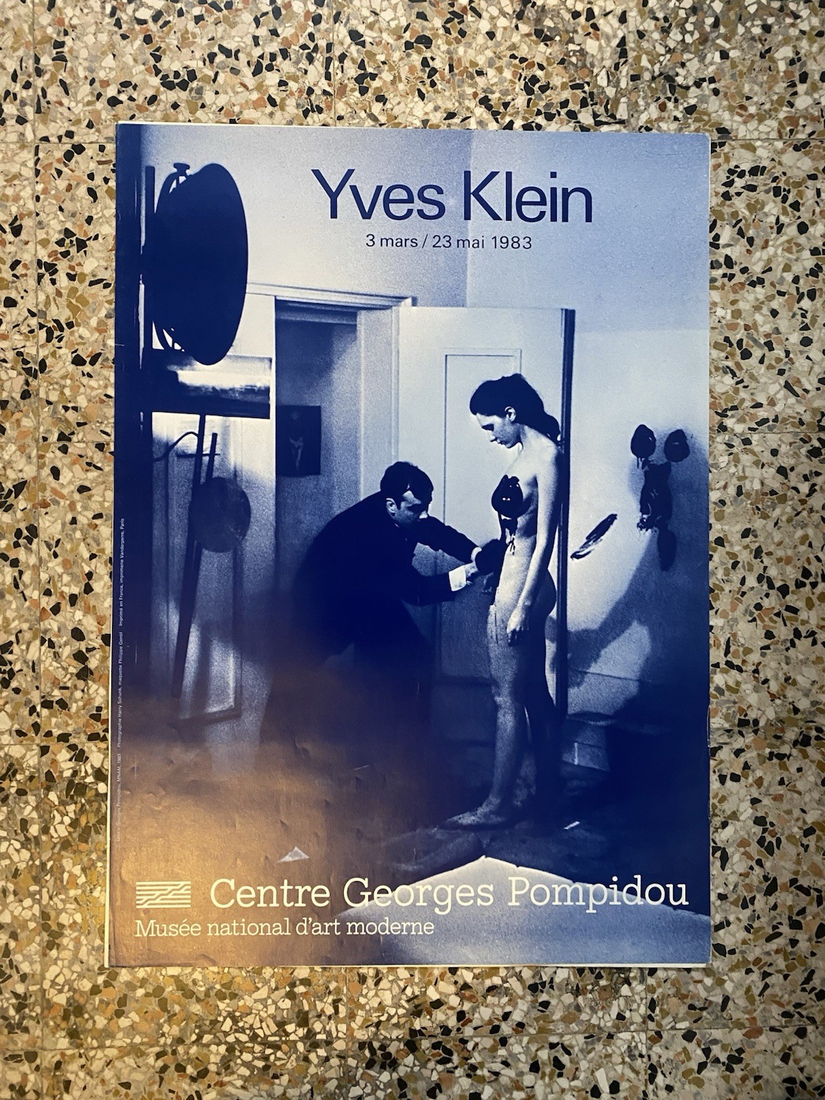 Klein Yves Manifesto / Poster 70 x 58 cm. Paris …