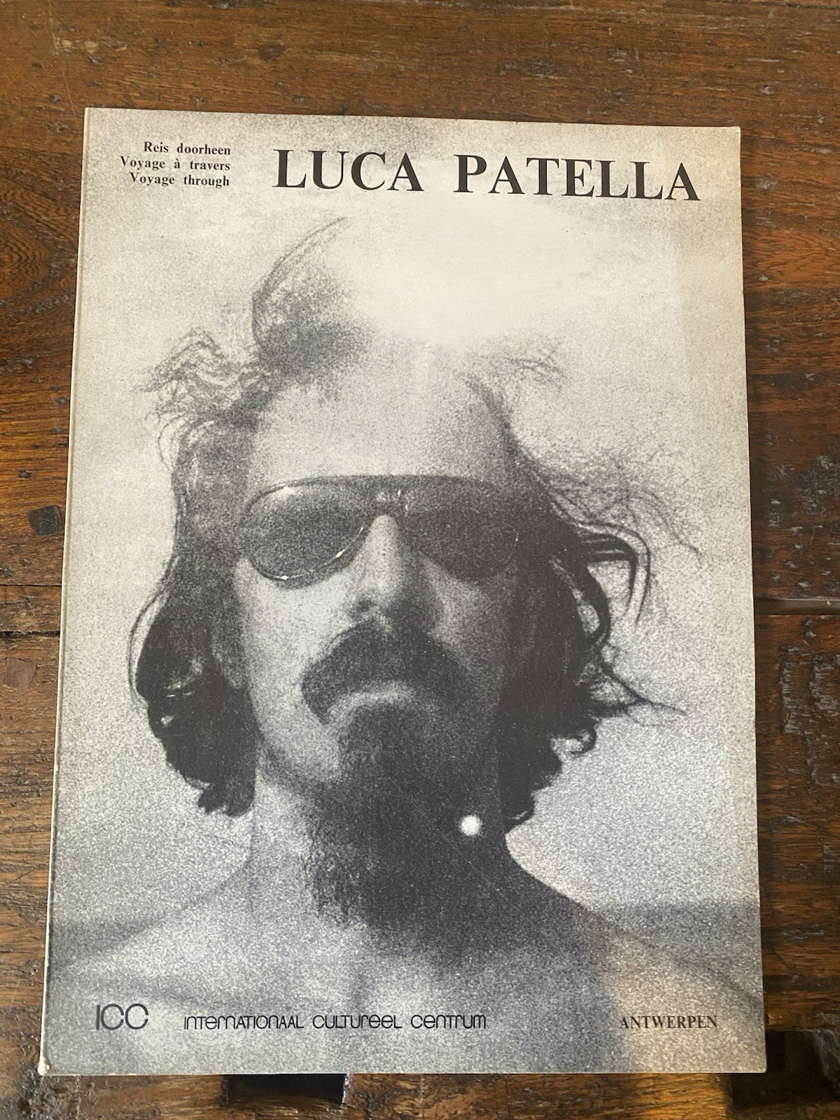 Patella Luca Reis doorheen Voyage à travers Voyage through Antwerpen …