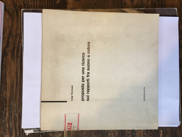Proposta per una ricerca sui rapporti fra suono e colore