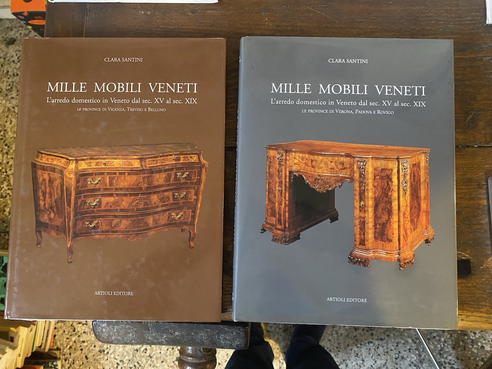 Santini Clara Mille mobili veneti Volume primo e secondo Artioli …