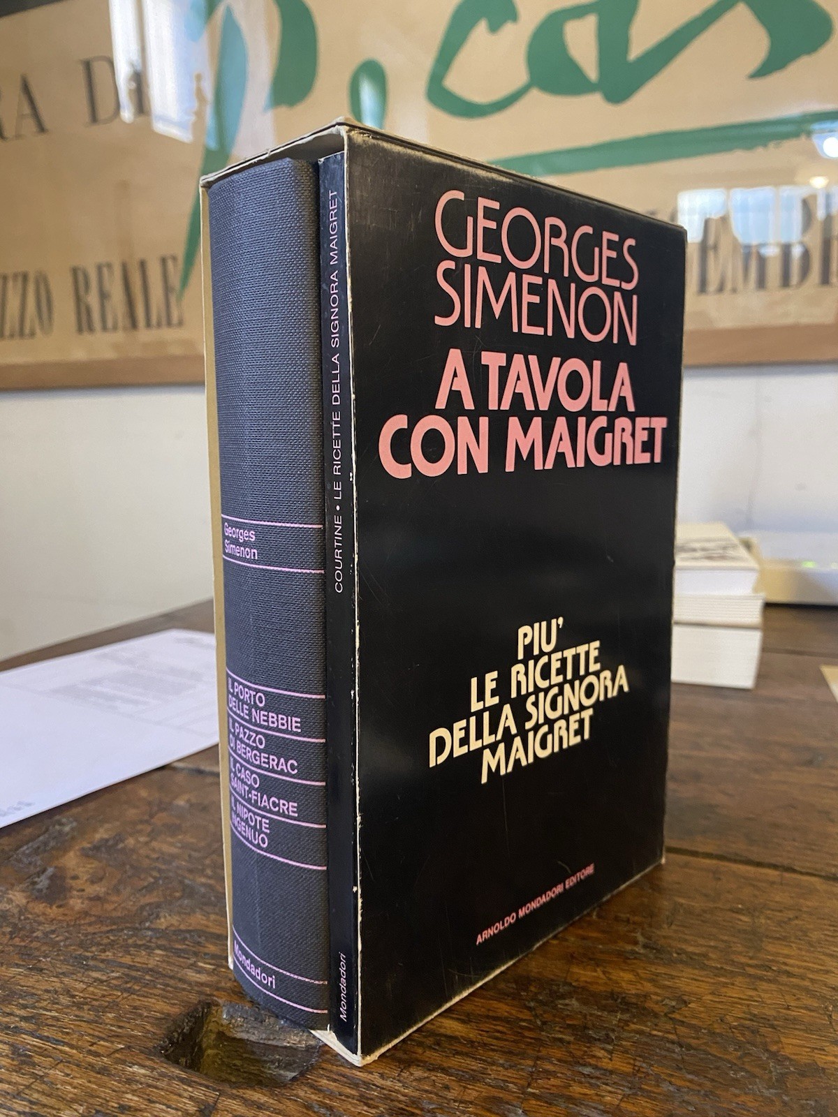 Simenon Georges A tavola con Maigret Milano Mondadori 1988