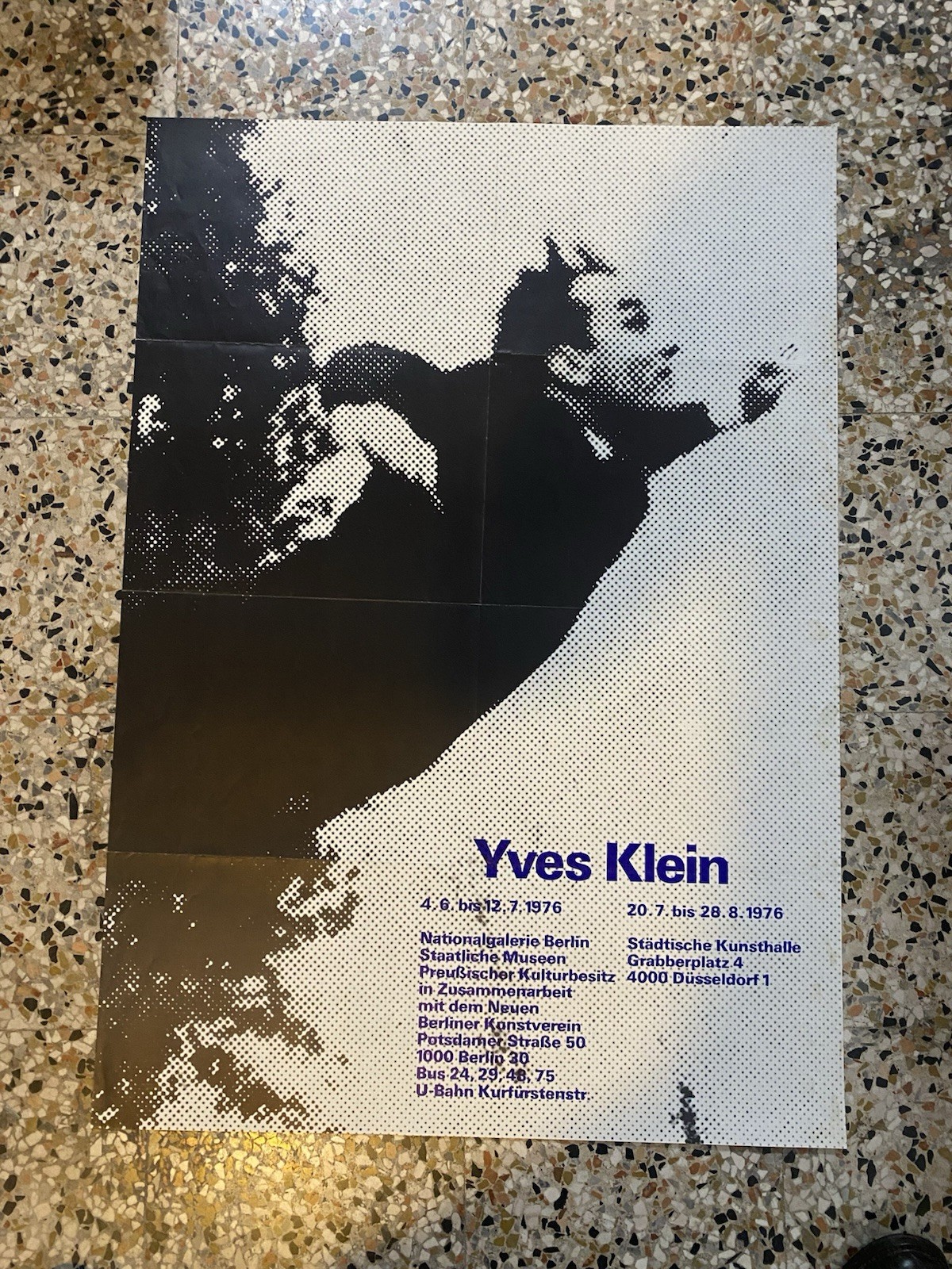 Yves Klein Manifesto / Poster 64 x 59 cm. Berlin …