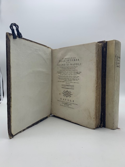 Compendio dell'Istoria del Regno di Napoli...Tomo I (-II)