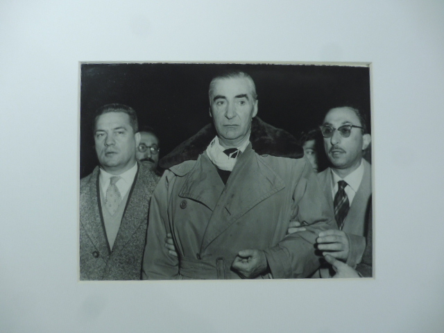 Curzio Malaparte all'aeroporto di Roma in arrivo dalla Cina. 11 …