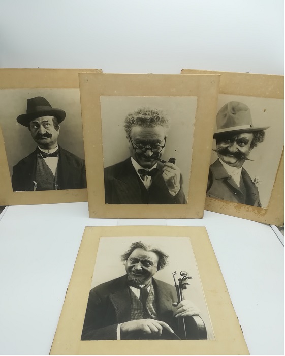 Gilberto Govi. Serie di 4 fotografie raffiguranti l'attore in 4 …