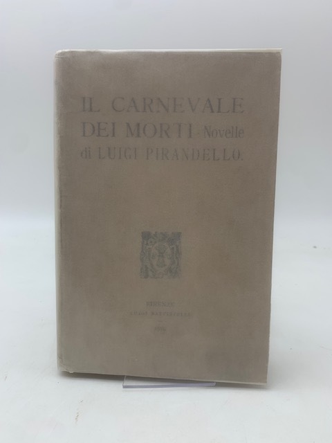 Serbatoi per nafta e aviorimesse a minimo impiego di ferro. …