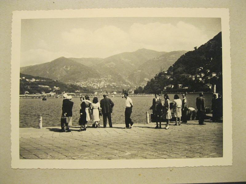 Lago di Como. Lungolago di Como. Fotografia originale