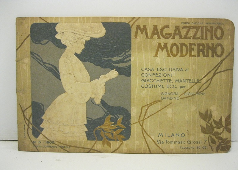 Magazzino moderno. Casa esclusiva di confezioni, giacchette, mantelle, costumi, ecc... …