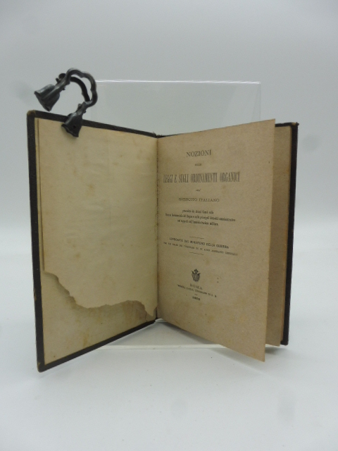 Nozioni sulle leggi e sugli ordinamenti organici dell'esercito italiano.