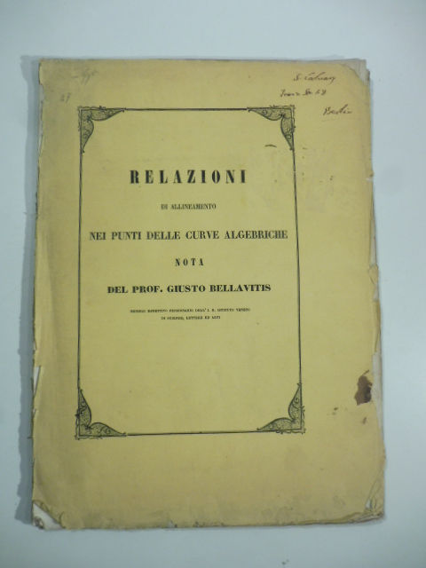 Relazioni di allineamento nei punti delle curve algebriche. Nota