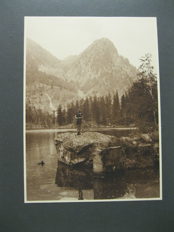 Val d'Antrona. Lago d'Antrona piana (m. 1083)