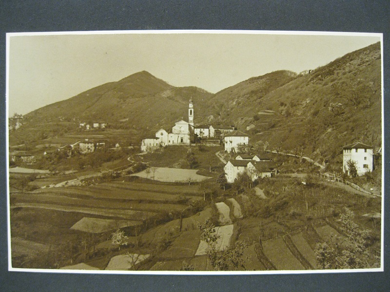 Valle Scrivia. Valle del torrente Borlasca. Borlasca e Monte Zuccaro; …