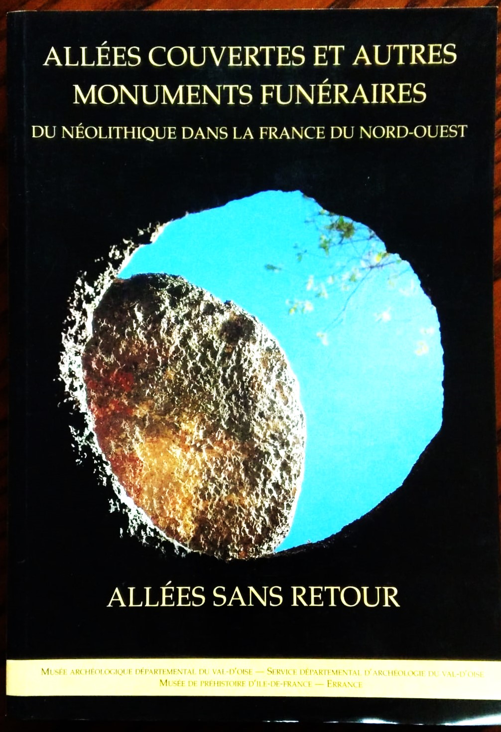 Allées couvertes et autres monuments funéraires du néolitique dans la …