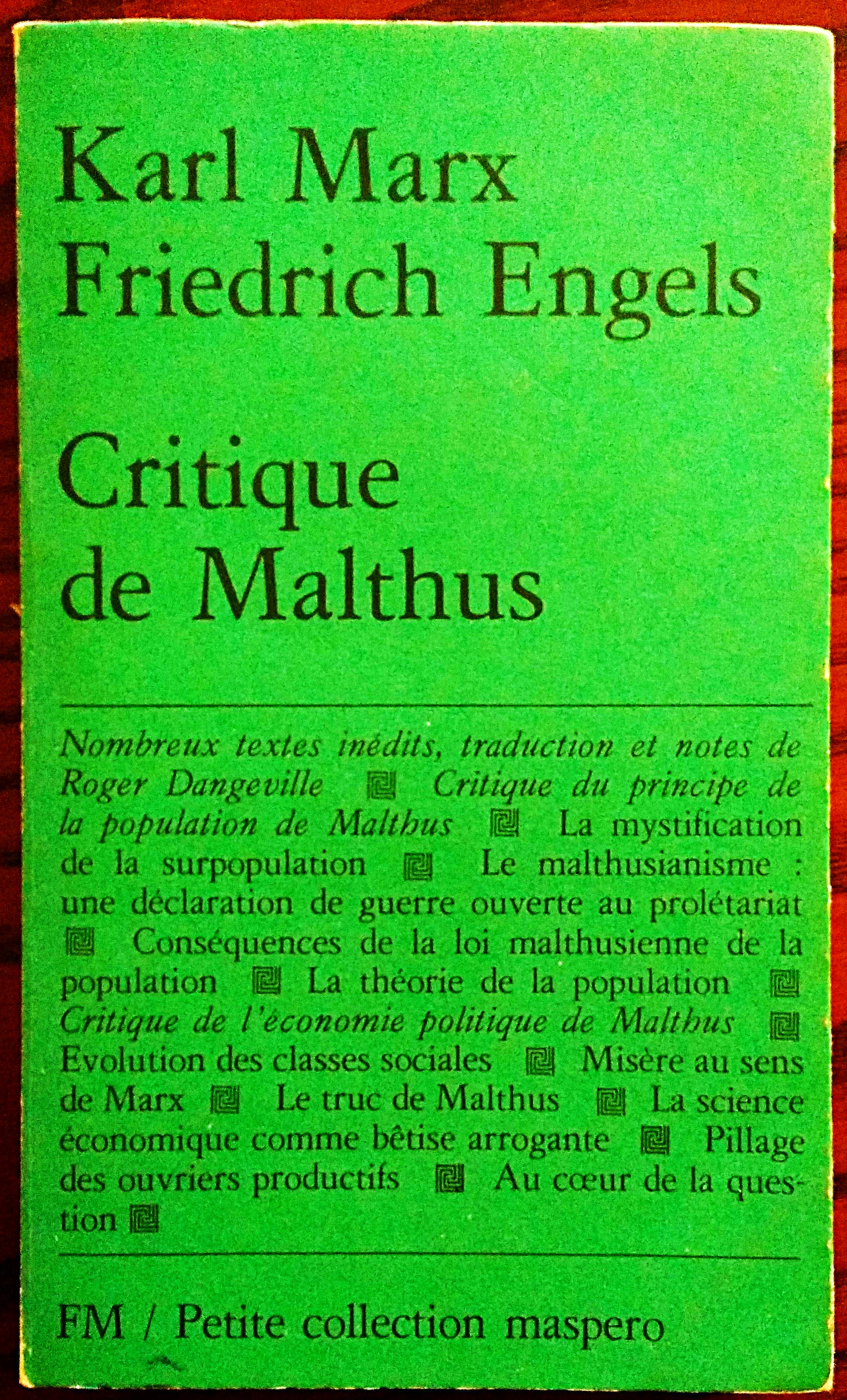 Critique de Malthus. Introduction, traduction et notes de Roger Dangeville.