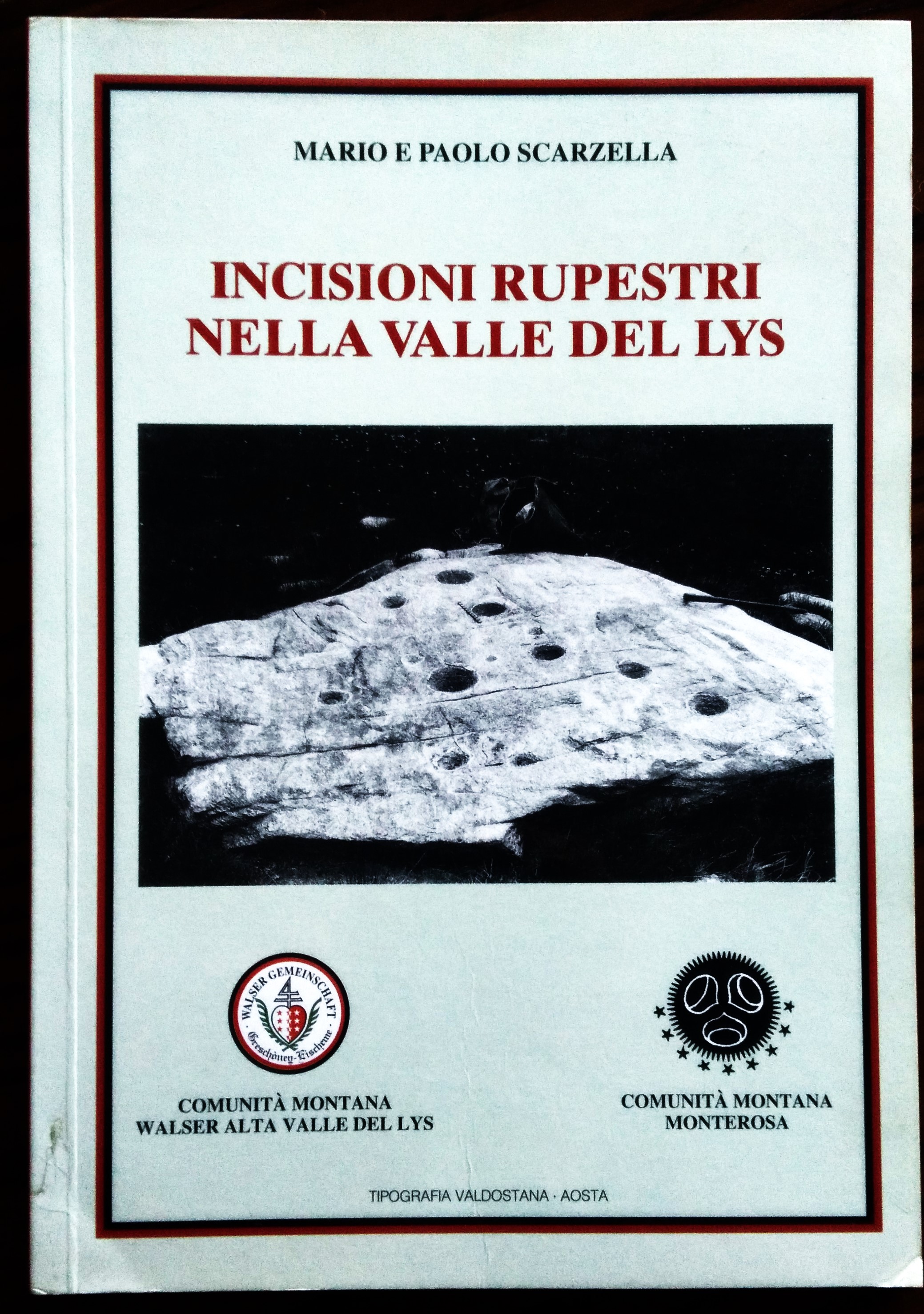 Incisioni rupestri nella Valle del Lys.