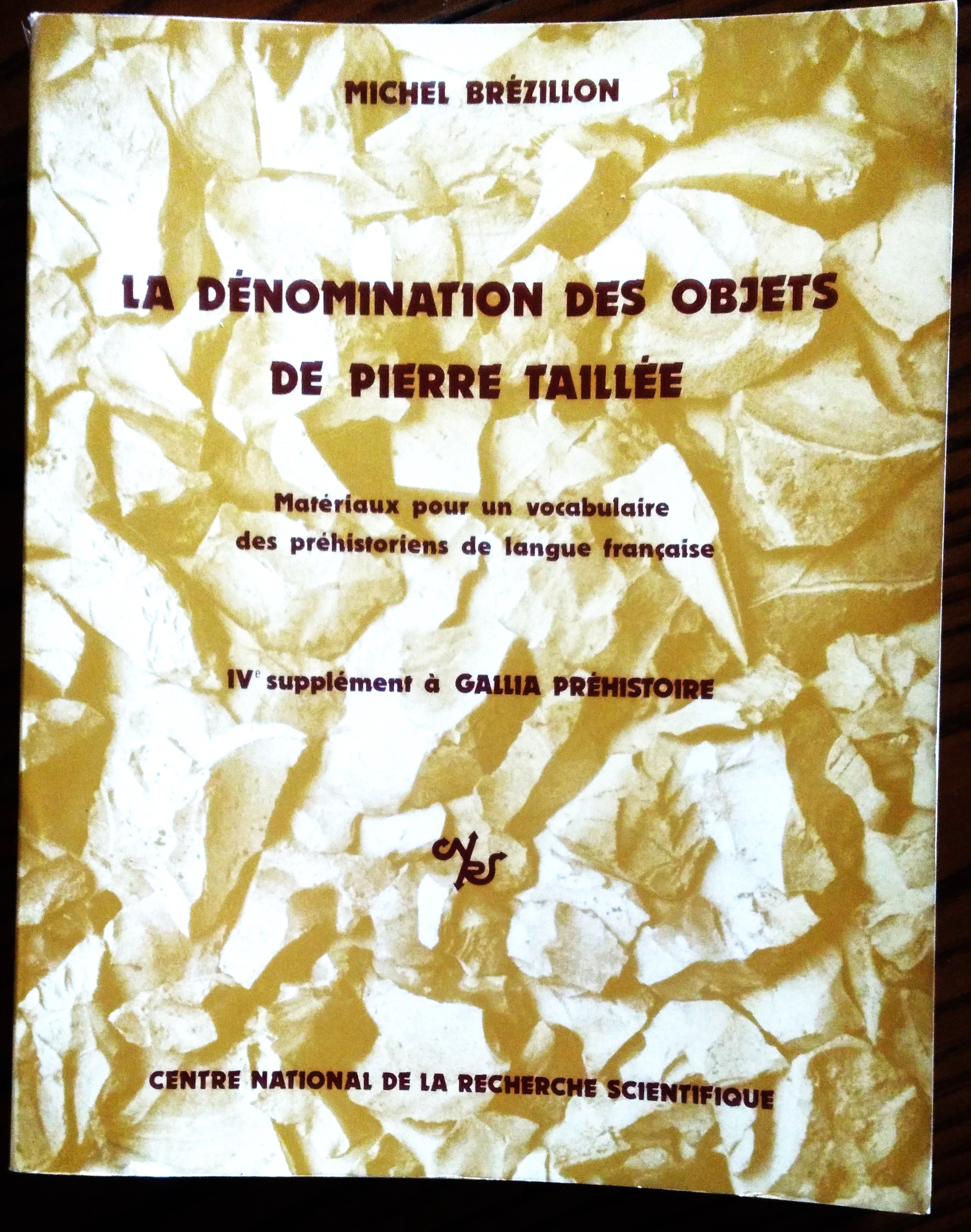 ‎La Dénomination des objets de pierre taillée. Matériaux pour un …