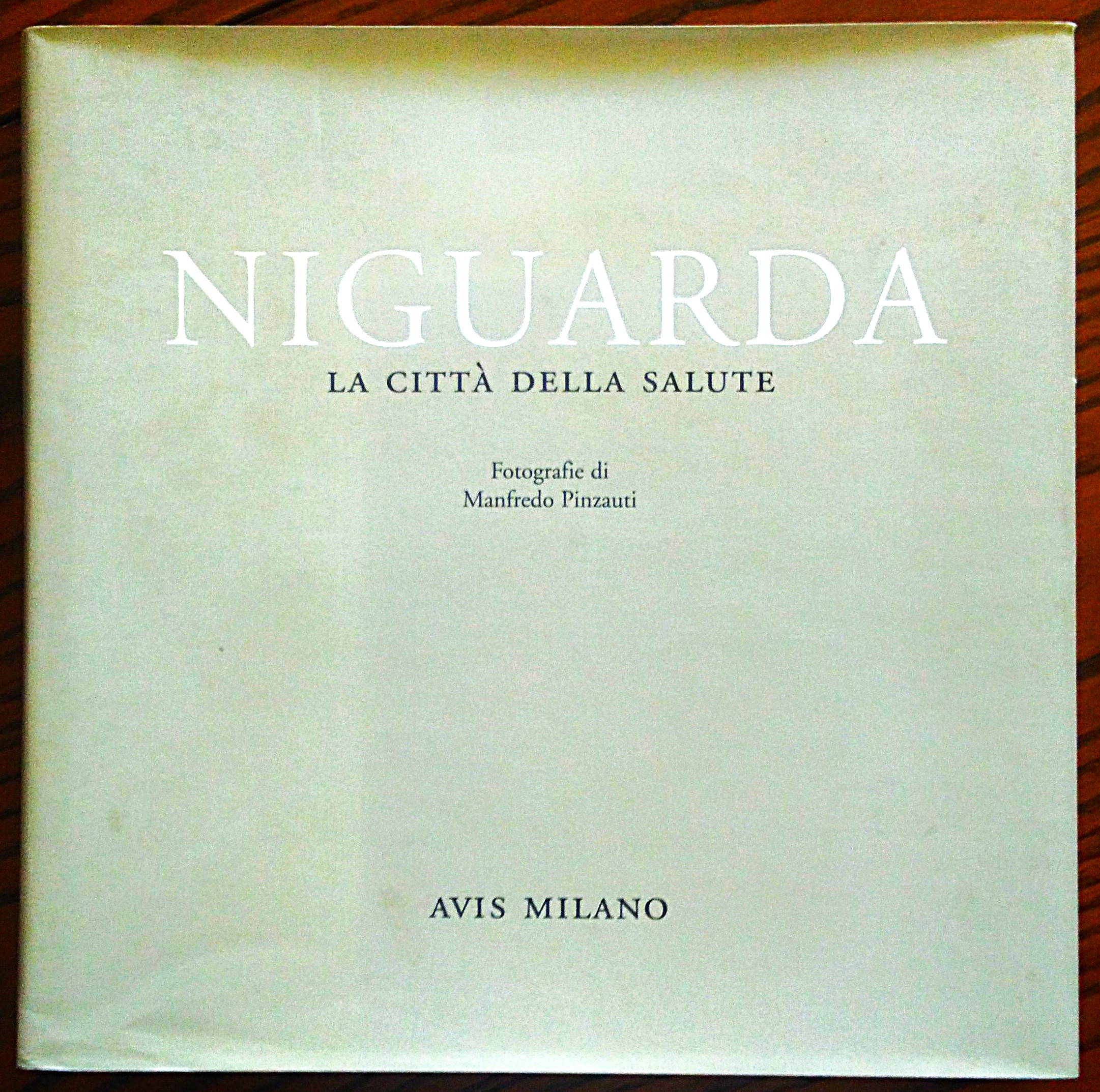 Niguarda la città della salute. Fotografie di Manfredo Pinzauti.