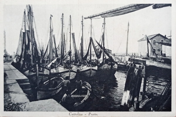 Cartolina - Cattolica - Porto - 1930 ca.