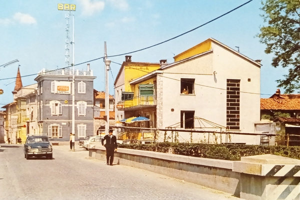 Cartolina - Casei Gerola - Via Mazzini - 195