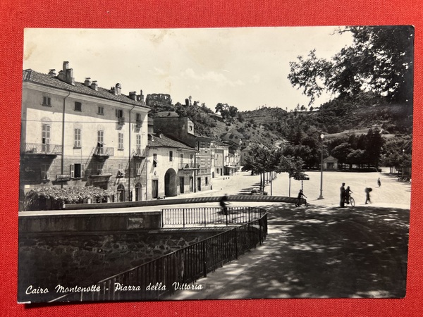 Cartolina - Cairo Montenotte ( Savona ) - Piazza delle …