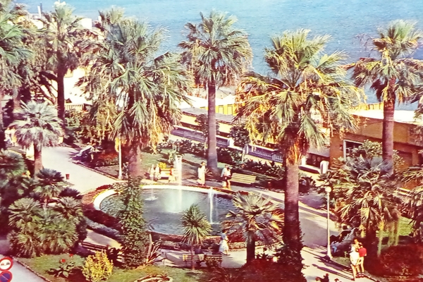 Cartolina - Varazze - Giardini - 1964