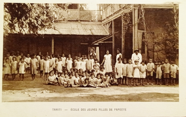 Cartolina - Tahiti - Ecole des Jeunes Filles de Papeete …