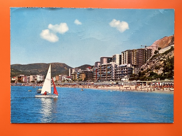 Cartolina - Spotorno ( Savona ) - La Spiaggia e …