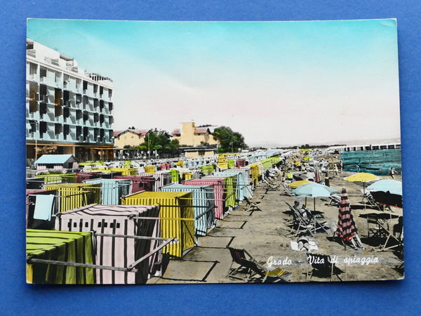 Cartolina Grado - Vita di spiaggia - 1958.