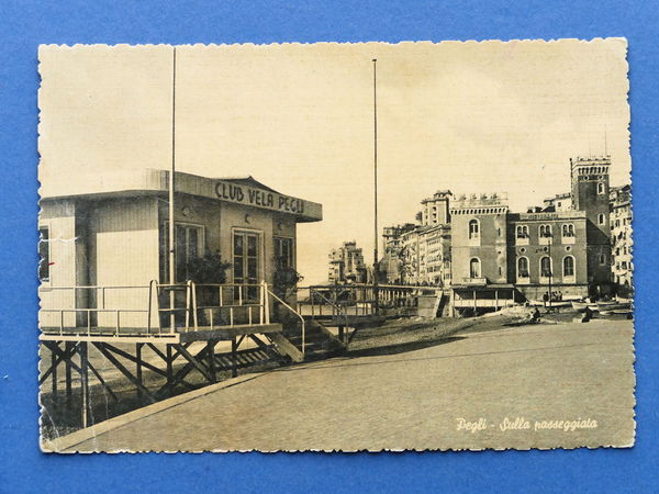 Cartolina Pegli - sulla passeggiata - 1950 ca..
