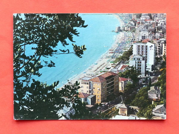 Cartolina Alassio - Panorama - 1968.