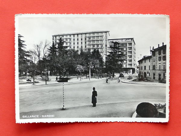 Cartolina Gallarate - Giardini - 1955 ca.